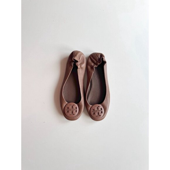 TORY BURCH Minnie Brown Leather Brown Medallion Travel Ballet Flats, Size 37 - Picture 1 of 16
